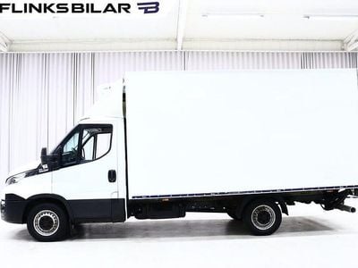 Vit Begagnad 2018 Iveco Daily Van | 199 875 kr (Marknadspris)