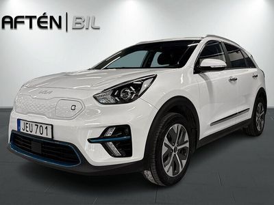 Vit (snow white pearl metallic) Begagnad 2021 Kia e-Niro Advance SUV | 259 800 kr