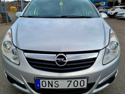 begagnad Opel Corsa 5-dörrar 1.2 Twinport 80hk NY BES.