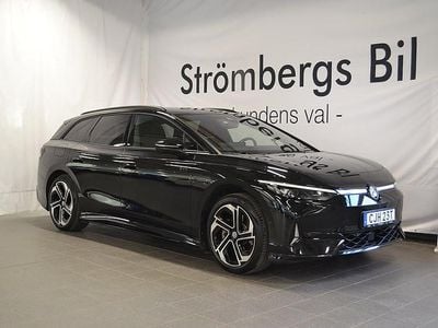 Svart Begagnad 2024 VW ID.7 GTX Kombi | 649 000 kr (Marknadspris)