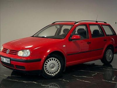 Röd Begagnad 1999 VW Golf IV Trendline Kombi | 24 900 kr (Lite dyr)