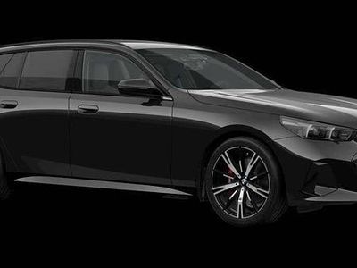 Black sapphire metallic Begagnad 2000 BMW 530 M Sport Kombi | 733 400 kr