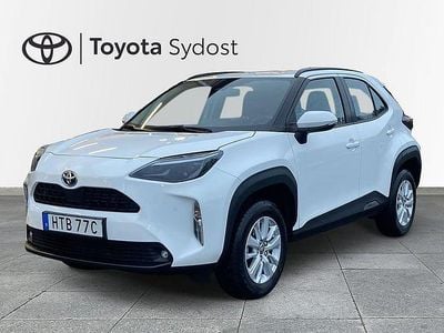 Vit Begagnad 2022 Toyota Yaris Cross Active SUV | 249 900 kr (Marknadspris)