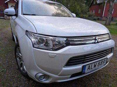 Mitsubishi Outlander P-HEV