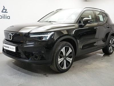 Svart Begagnad 2023 Volvo XC40 Core SUV | 334 900 kr (Superpris)
