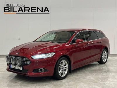 Begagnad Ford Mondeo Titanium 150 HK (110 kW) 2016 Röd Kombi