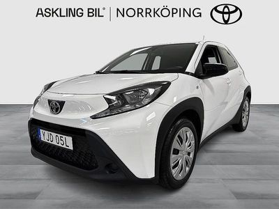 Begagnad Toyota Aygo X Play 72 HK (52 kW) 2023 Vit SUV