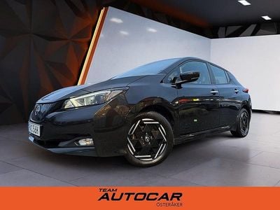 Svart Begagnad 2022 Nissan Leaf Acenta Halvkombi | 172 900 kr (Marknadspris)