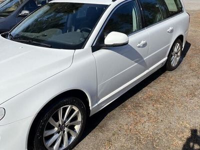 begagnad Volvo V70 D4 AWD Geartronic Classic, Momentum Euro 6