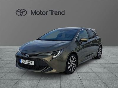 Begagnad Toyota Corolla Hybrid Style 124 HK (91 kW) 2022 Grön