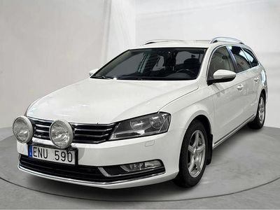Begagnad VW Passat 140 HK (102 kW) 2013 Vit Kombi