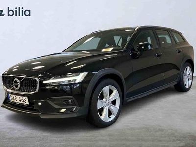 Begagnad Volvo V60 CC SE 2020 Svart Kombi