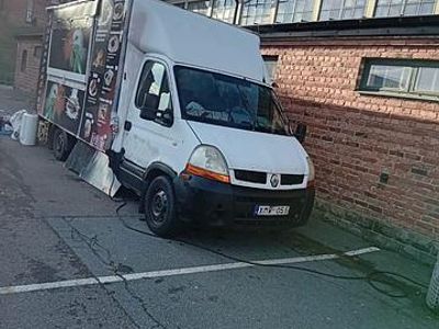 Begagnad 2006 Renault Master Minibuss | 199 999 kr