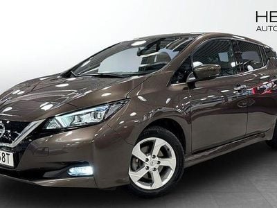 Brun Begagnad 2022 Nissan Leaf 360º Halvkombi | 184 900 kr (Marknadspris)