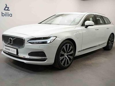 Vit Begagnad 2021 Volvo V90 Kombi | 339 900 kr
