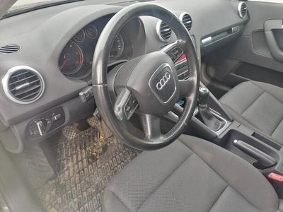 begagnad Audi A3 Sportback 1.6 TDI Attraction, X Edition Euro 5