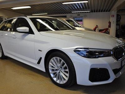 Begagnad BMW 530 M Sport 292 HK (214 kW) 2023 Alpinvit Kombi
