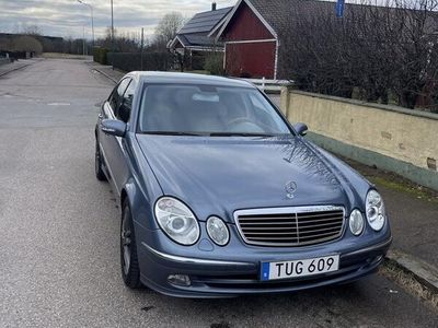 Mercedes E240