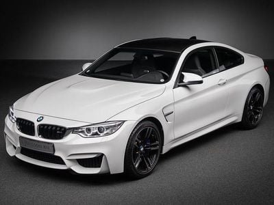 Begagnad BMW M4 431 HK (317 kW) 2016 Alpine white Sportkupé