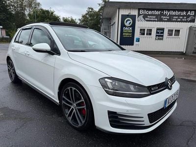 Vit Begagnad 2015 VW Golf VII GTD Halvkombi | 139 900 kr (Lite dyr)