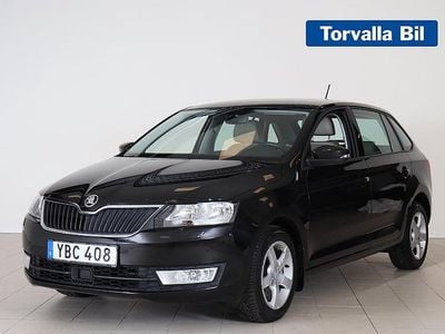 Svart Begagnad 2015 Skoda Rapid Halvkombi | 104 700 kr (Marknadspris)