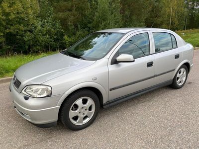 begagnad Opel Astra 1.6, Mycket välvårdad, 5300 mil, 5-dörrar, Bensin