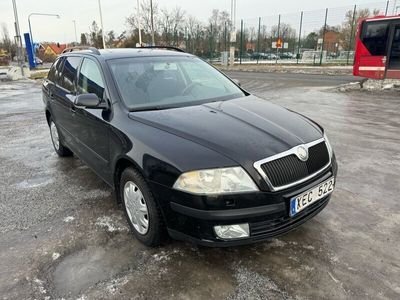 begagnad Skoda Octavia Kombi 1.6 MPI Euro 4