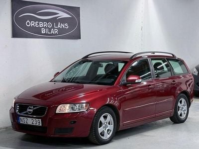 Röd Begagnad 2011 Volvo V50 Kinetic Kombi | 64 900 kr (Marknadspris)