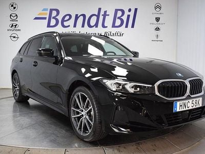 Begagnad BMW 330e Shadowline 292 HK (214 kW) 2025 Svart solid Kombi