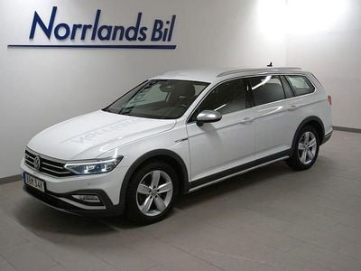 Pure white Begagnad 2020 VW Passat Alltrack Kombi | 229 900 kr (Marknadspris)