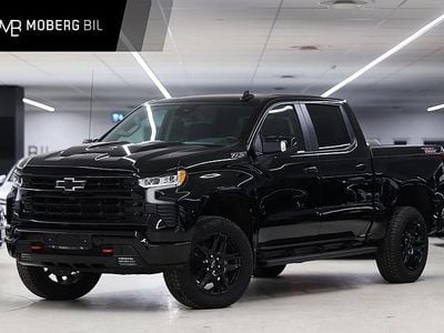 Svart Ny 2025 Chevrolet Silverado Pickup | 1 099 000 kr