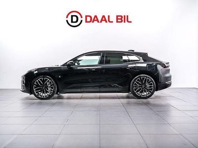 Begagnad Zeekr 001 400 kW (544 HK) 2023 Svart Halvkombi