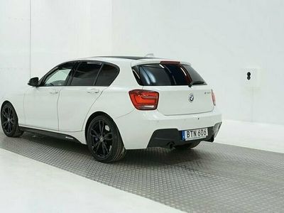 begagnad BMW 135 M i xDrive 5-dörrars Taklucka Skinn Backkamera 2014, Halvkombi