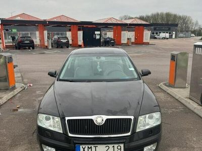 begagnad Skoda Octavia 2.0 FSI Euro 4