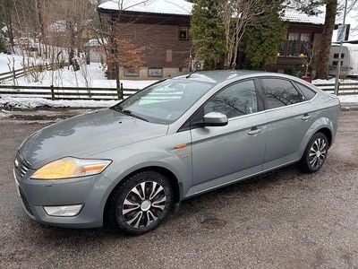 Grå Begagnad 2007 Ford Mondeo Ghia Halvkombi | 29 899 kr (Bra pris)