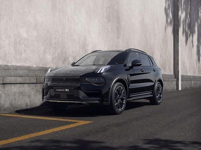 Svart Ny 2025 Lynk & Co 01 SUV | 499 995 kr (Dyr)