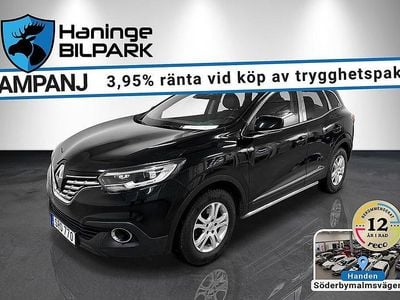Svart Begagnad 2015 Renault Kadjar LIMITED SUV | 104 900 kr (Marknadspris)