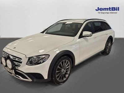 Vit Begagnad 2018 Mercedes E220 SUV | 299 000 kr (Marknadspris)