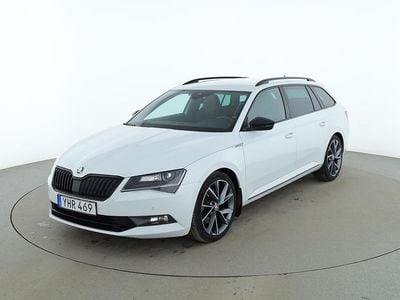 Vit Begagnad 2016 Skoda Superb SportLine Kombi | 214 000 kr (Marknadspris)