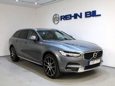 Grå Begagnad 2017 Volvo V90 CC Inscription Kombi | 329 000 kr (Marknadspris)