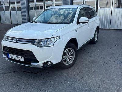 Mitsubishi Outlander P-HEV