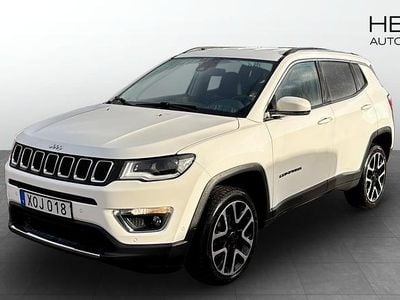 Vit Begagnad 2018 Jeep Compass SUV | 164 900 kr (Marknadspris)