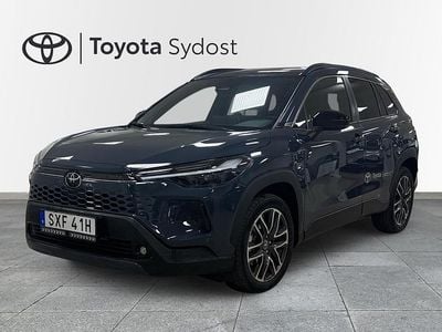 Silver Begagnad 2025 Toyota Corolla Cross SUV | 465 000 kr (Dyr)