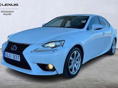 Lexus IS300h