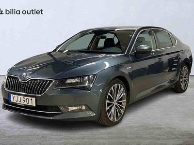 Begagnad Skoda Superb LAURIN & KLEMENT 191 HK (140 kW) 2016 Grå Halvkombi