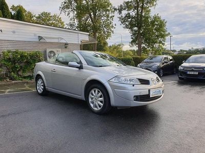 Begagnad Renault Mégane Cabriolet 111 HK (81 kW) 2007 Ljusgrå Cab