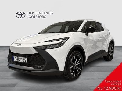 Vit Ny 2025 Toyota C-HR Style SUV | 399 900 kr (Marknadspris)