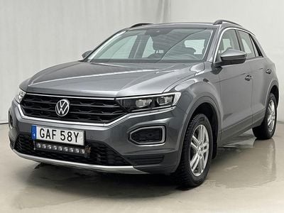 Mörkgrå Begagnad 2021 VW T-Roc SUV | 209 300 kr (Bra pris)