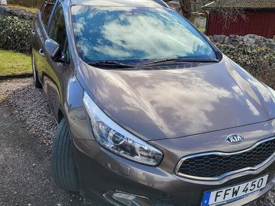 begagnad Kia Ceed Sportswagon CEED _ 1.6 CRDi Euro 5