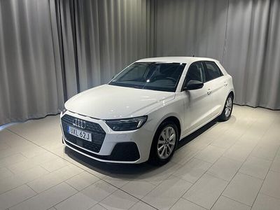 Cortinavit Begagnad 2024 Audi A1 Sportback Proline Halvkombi | 239 900 kr (Lite dyr)